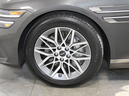 Used 2025 Genesis G80 2.5T AWD/4WD image 16