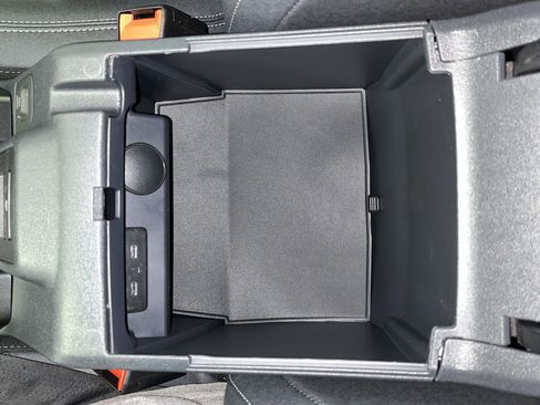 New 2025 Ford Bronco Badlands image 23