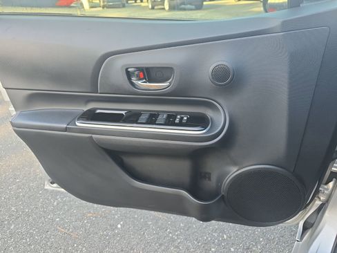 Used 2016 Toyota Prius C Four image 24