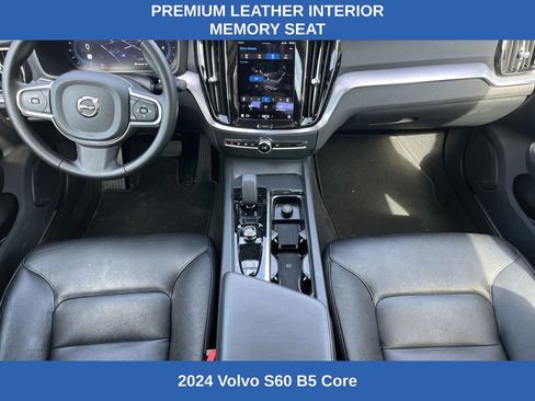 Used 2024 Volvo S60 B5 Core image 2