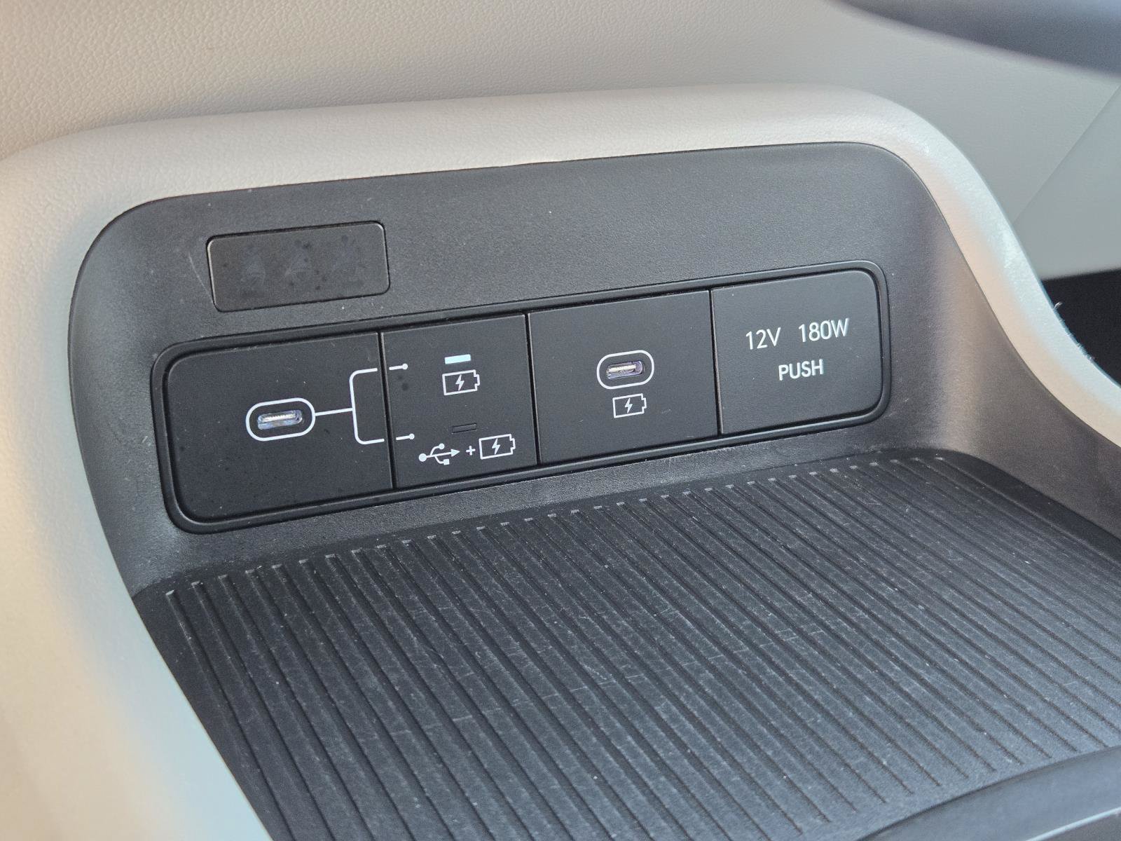 Used 2024 Hyundai Kona SEL FWD image 17
