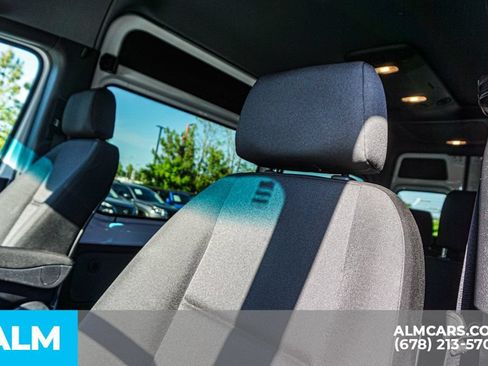 Used 2024 Mercedes-Benz Sprinter 2500 image 18