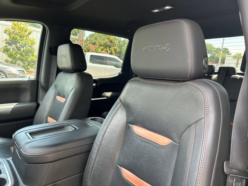 Used 2020 GMC Sierra 1500 AT4 AWD/4WD image 9