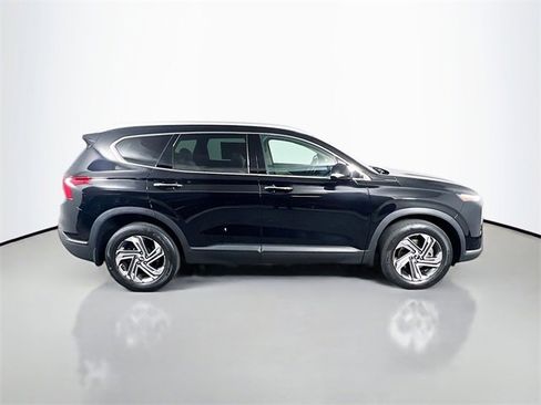 Used 2023 Hyundai Santa Fe SEL w/ Winter Weather Package image 8