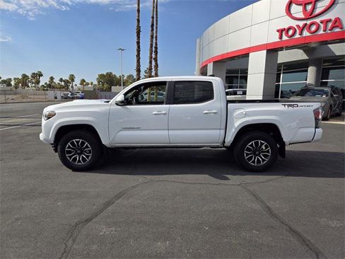 Certified 2021 Toyota Tacoma TRD Sport w/ Technology Package image 3
