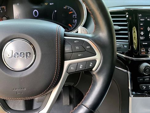 Used 2020 Jeep Grand Cherokee Summit AWD/4WD image 11