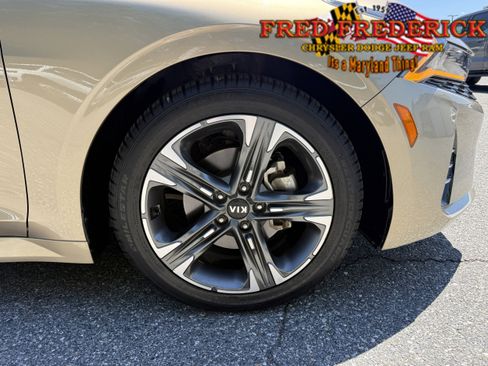 Used 2021 Kia K5 EX FWD image 10