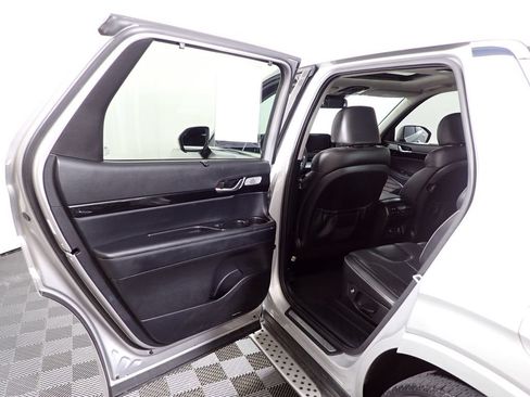 Used 2021 Hyundai Palisade Limited FWD image 34