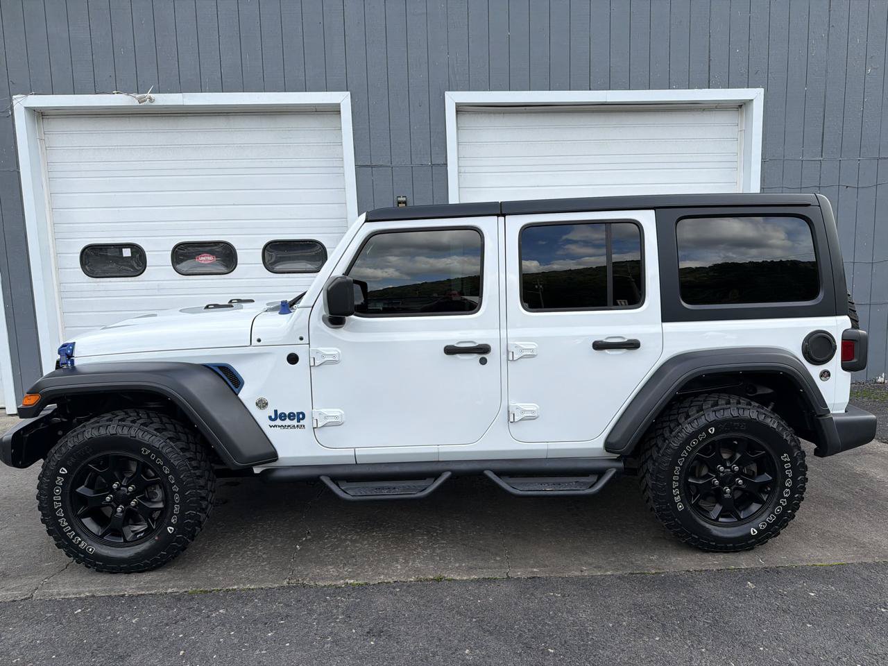 Used 2021 Jeep Wrangler Unlimited Sport AWD/4WD image 7