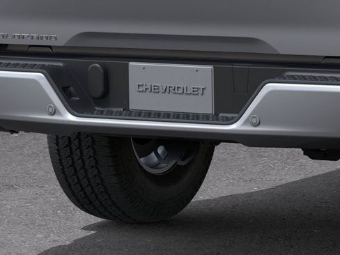 New 2026 Chevrolet Colorado LT w/ LT Convenience Package AWD/4WD image 17