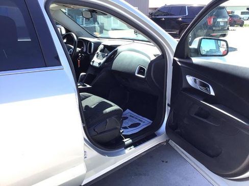 Used 2012 Chevrolet Equinox LT w/ Driver Convenience Package FWD image 17