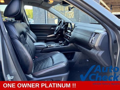 Certified 2023 Nissan Pathfinder Platinum AWD/4WD image 10
