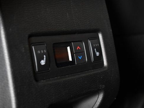 Used 2022 Mitsubishi Outlander SEL AWD/4WD image 25