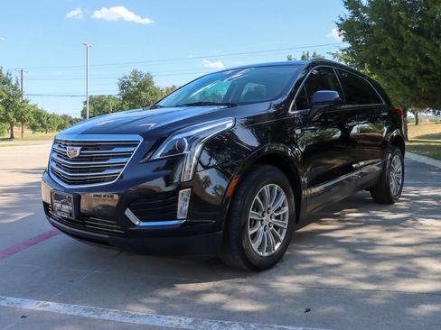 Used 2019 Cadillac XT5 Luxury FWD image 3