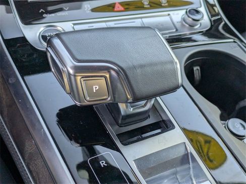 Used 2023 Audi Q7 3.0T Prestige image 17
