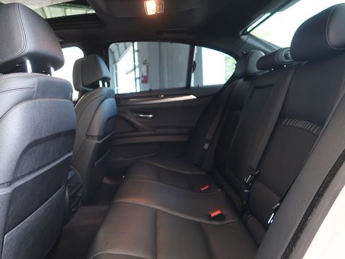 Used 2014 BMW 550i Sedan RWD image 41