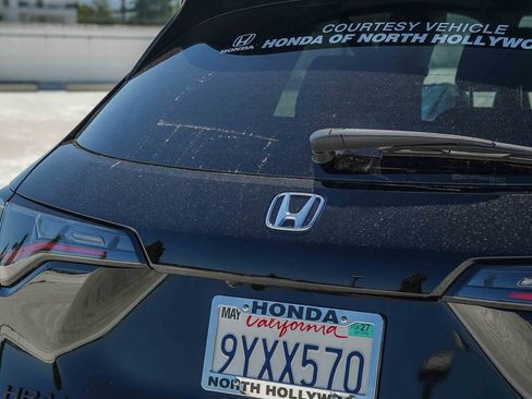 Used 2027 Honda HR-V Sport image 8