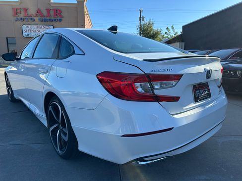 Used 2022 Honda Accord Sport image 5