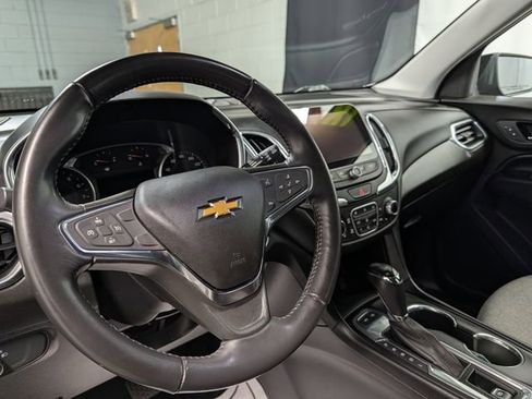 Used 2018 Chevrolet Equinox LT w/ Redline Edition AWD/4WD image 17