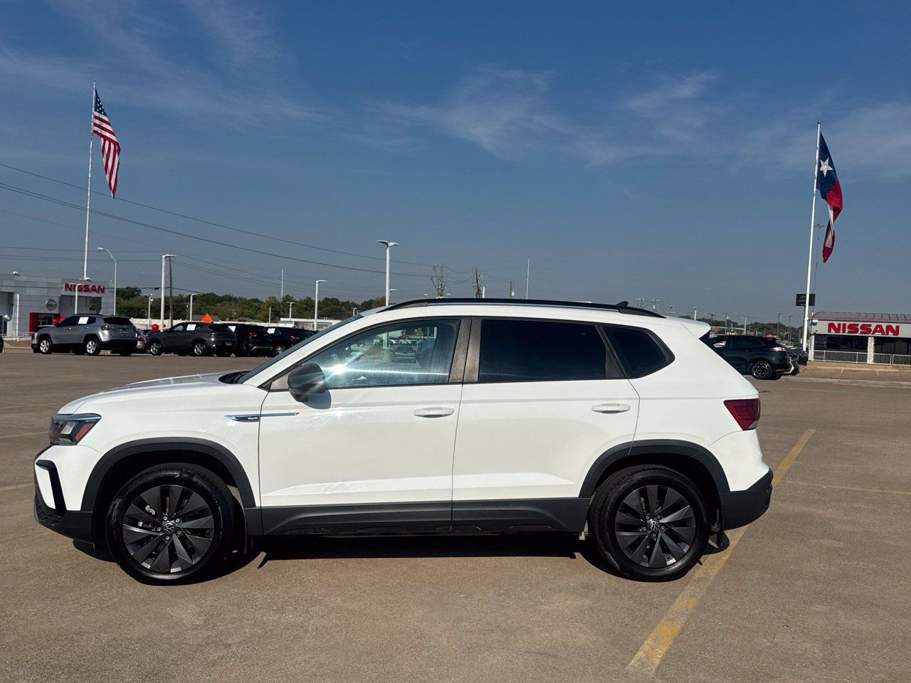 Used 2022 Volkswagen Taos S FWD image 14