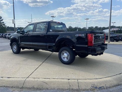 New 2026 Ford F250 XL image 4