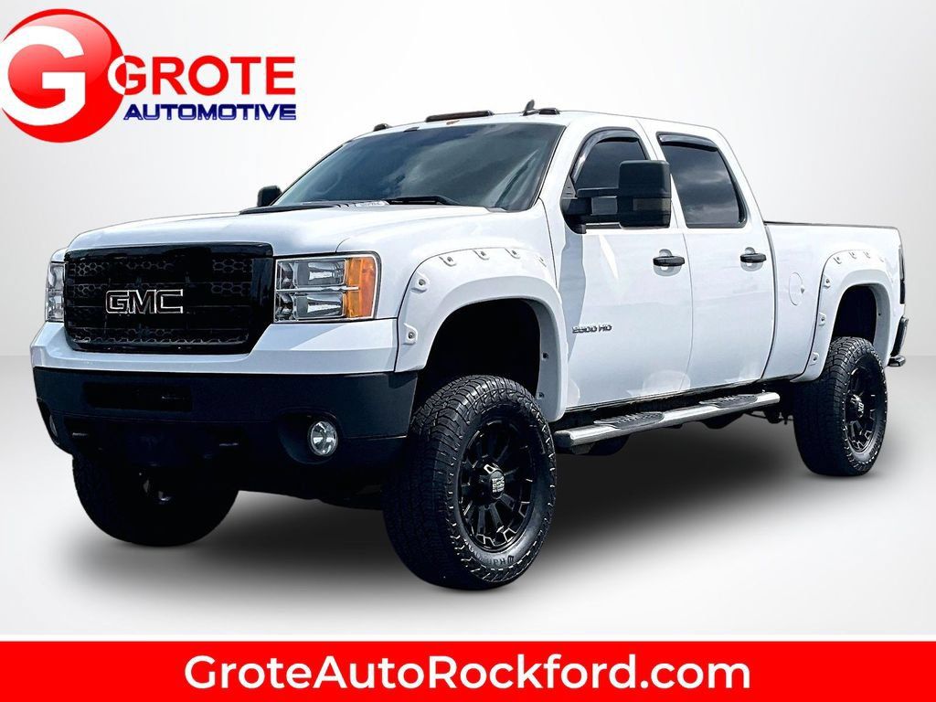 Used 2014 GMC Sierra 2500 SLE w/ SLE Preferred Package AWD/4WD image 1