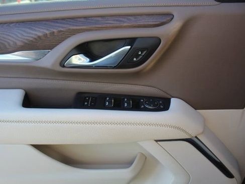 Used 2023 GMC Yukon Denali w/ Denali Reserve Package image 41