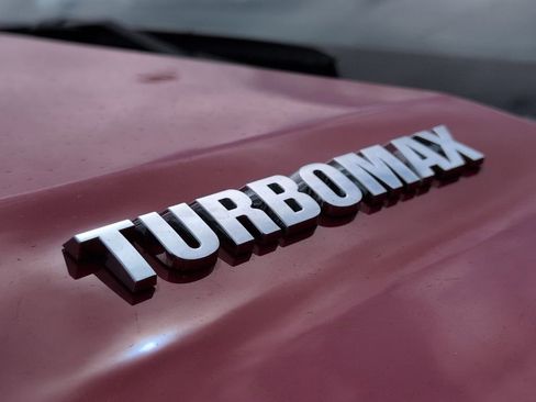 New 2026 Chevrolet Silverado 1500 Custom w/ Turbomax Blackout Package RWD image 10