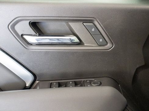 Used 2023 Chevrolet Colorado Z71 w/ Z71 Convenience Package 2 image 13