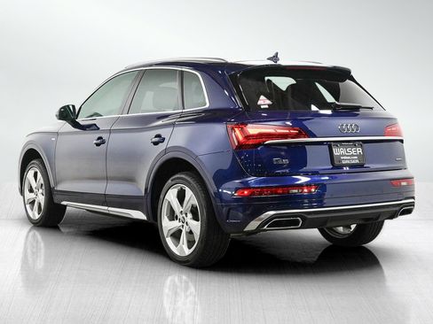 Used 2022 Audi Q5 2.0T Premium Plus w/ Premium Plus Package AWD/4WD image 3