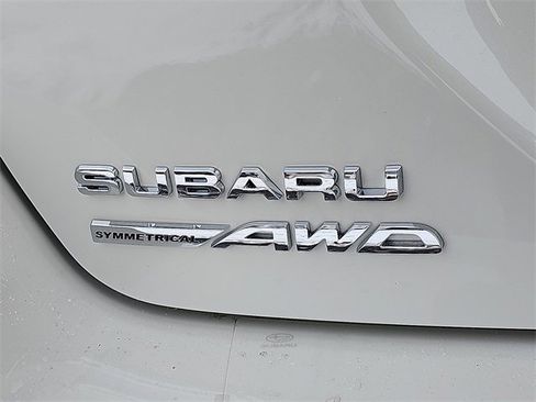 Certified 2025 Subaru Impreza 2.0i image 29