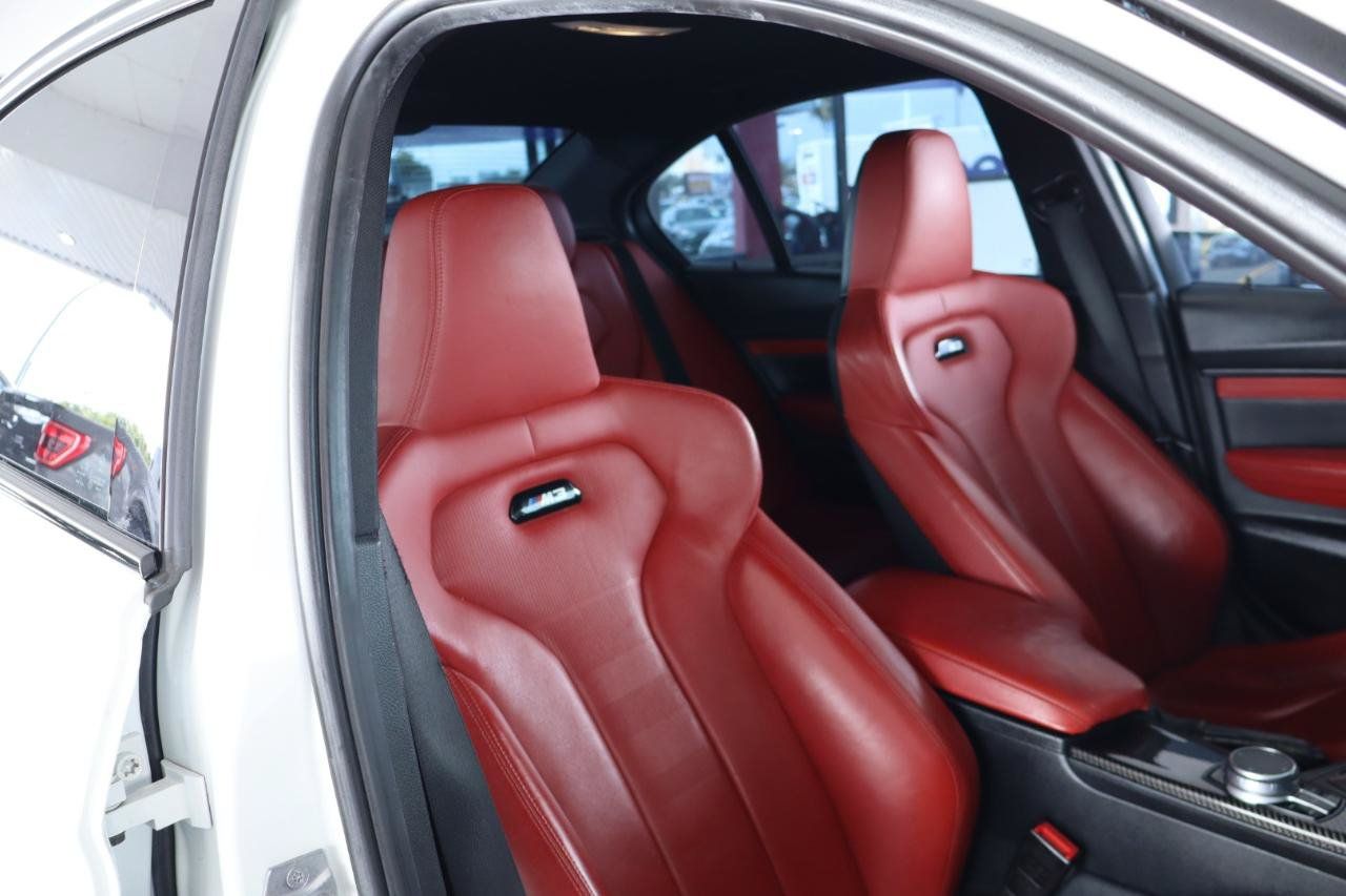Used 2018 BMW M3 RWD image 37
