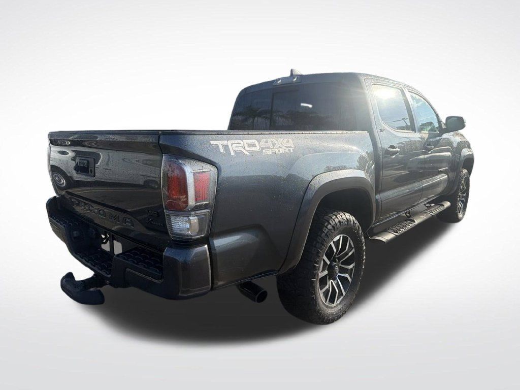 Used 2023 Toyota Tacoma TRD Sport w/ Advanced Technology Package AWD/4WD image 9
