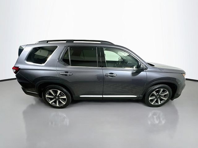 Used 2024 Honda Pilot Elite image 8