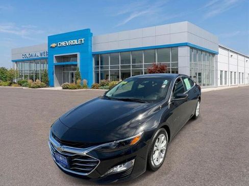 Used 2023 Chevrolet Malibu LT FWD image 1