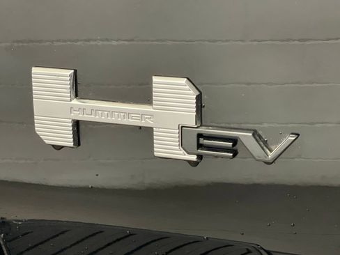 Used 2024 GMC Hummer EV 3X w/ Extreme Off-Road Package AWD/4WD image 9