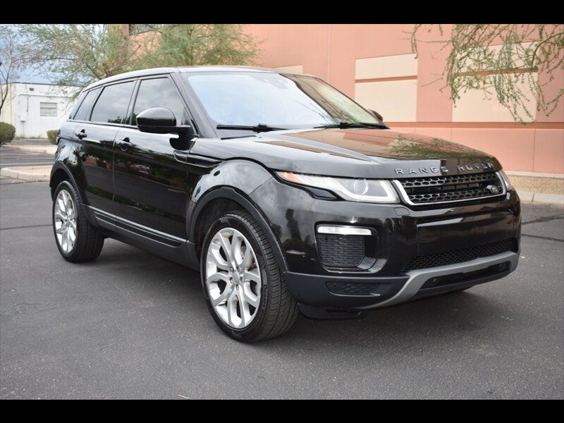 Used 2019 Land Rover Range Rover Evoque SE Premium AWD/4WD image 2