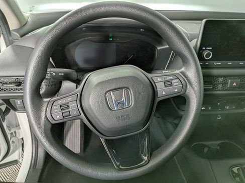 Used 2023 Honda HR-V LX image 18