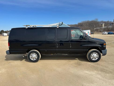 Used 2013 Ford E-350 and Econoline 350 Extended Super Duty image 5