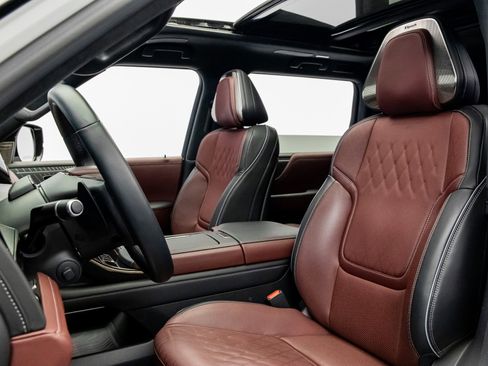 Used 2025 INFINITI QX80 Autograph image 29