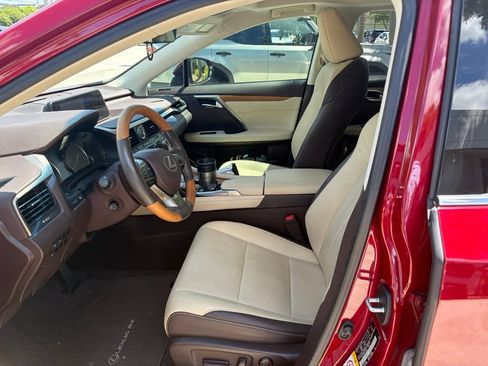 Used 2019 Lexus RX 350 FWD w/ Navigation Package image 4