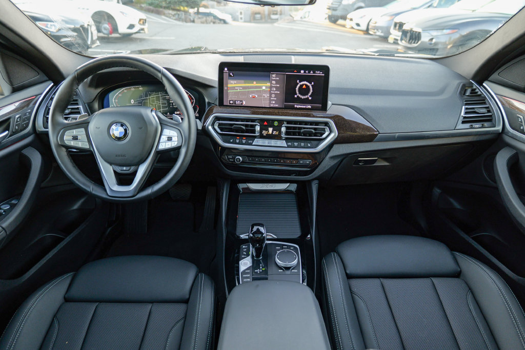 Used 2023 BMW X4 xDrive30i w/ Premium Package AWD/4WD image 38
