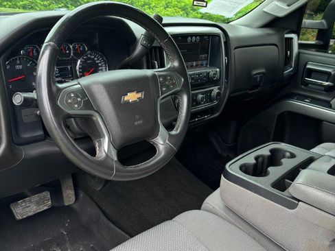 Used 2014 Chevrolet Silverado 1500 LT w/ LT Convenience Package AWD/4WD image 18