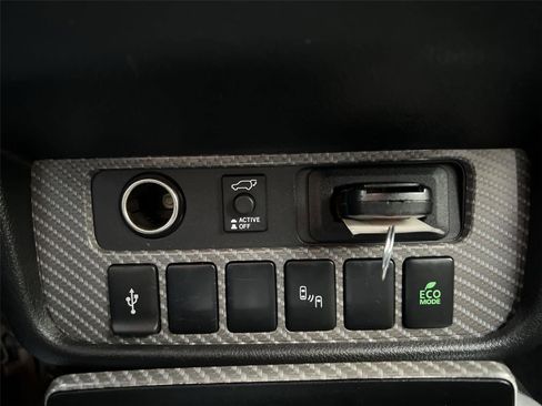 Used 2022 Mitsubishi Outlander SEL image 17