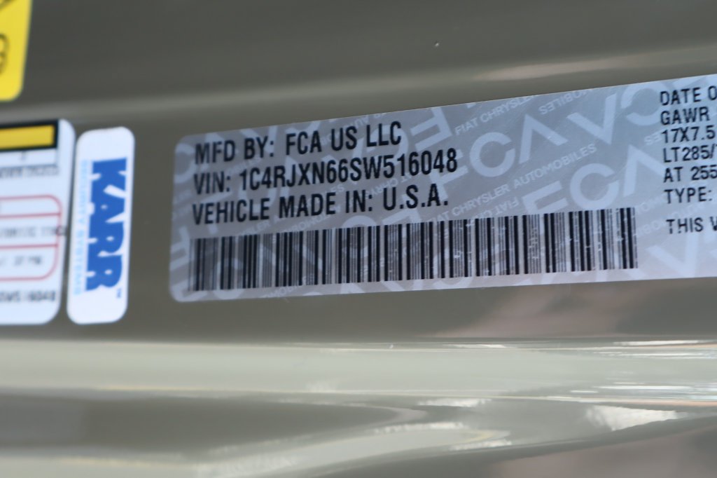 Used 2025 Jeep Wrangler Unlimited Sport S 4xe AWD/4WD image 38