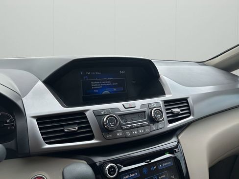Used 2015 Honda Odyssey EX-L image 33