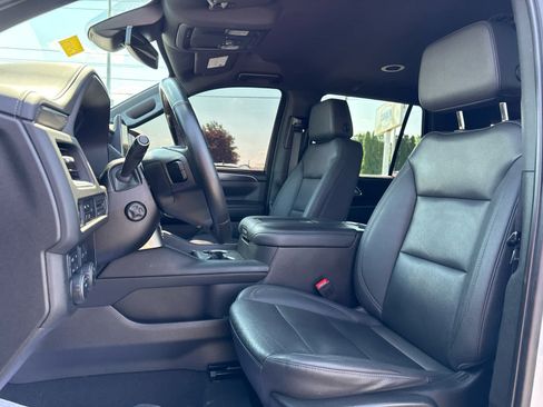 Certified 2023 Chevrolet Tahoe LT w/ Luxury Package AWD/4WD image 12