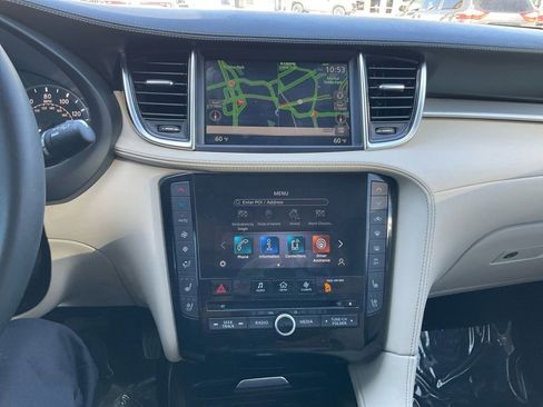 Used 2022 INFINITI QX50 Sensory image 18