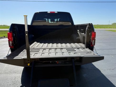 Used 2020 Ford F150 Platinum w/ Equipment Group 701A Luxury AWD/4WD image 31