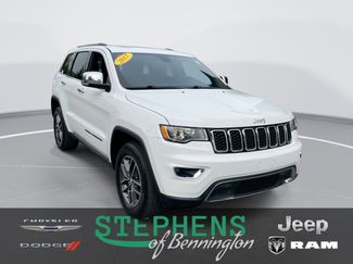 Used 2017 Jeep Grand Cherokee Limited image 1